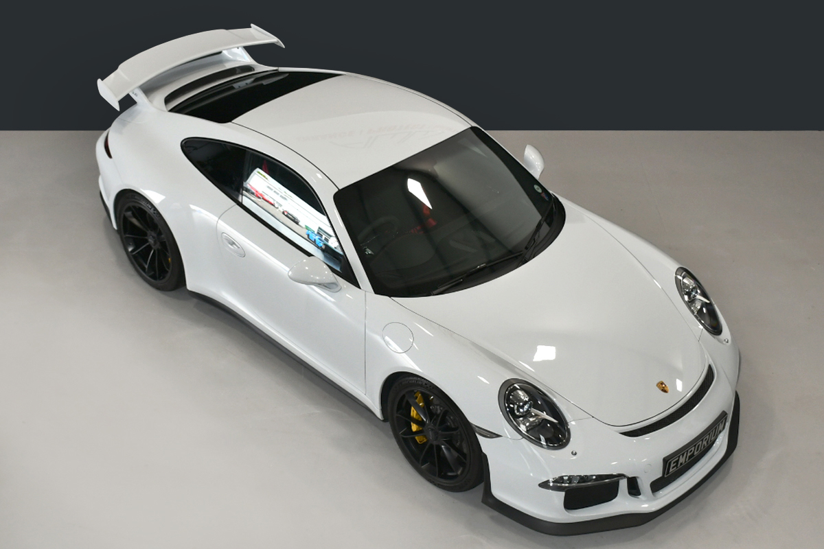 White Porsche-5